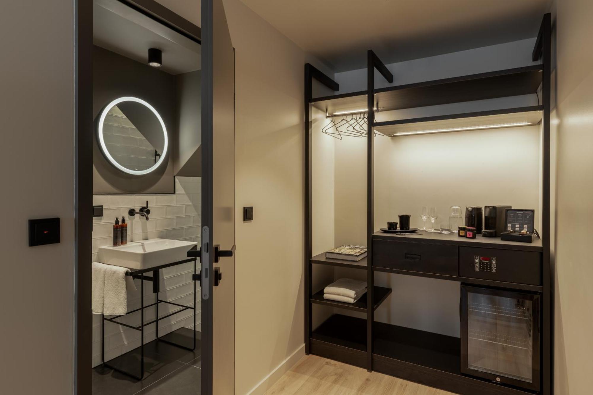 The Adams - Self Check In Hotel Baden-Baden Bilik gambar